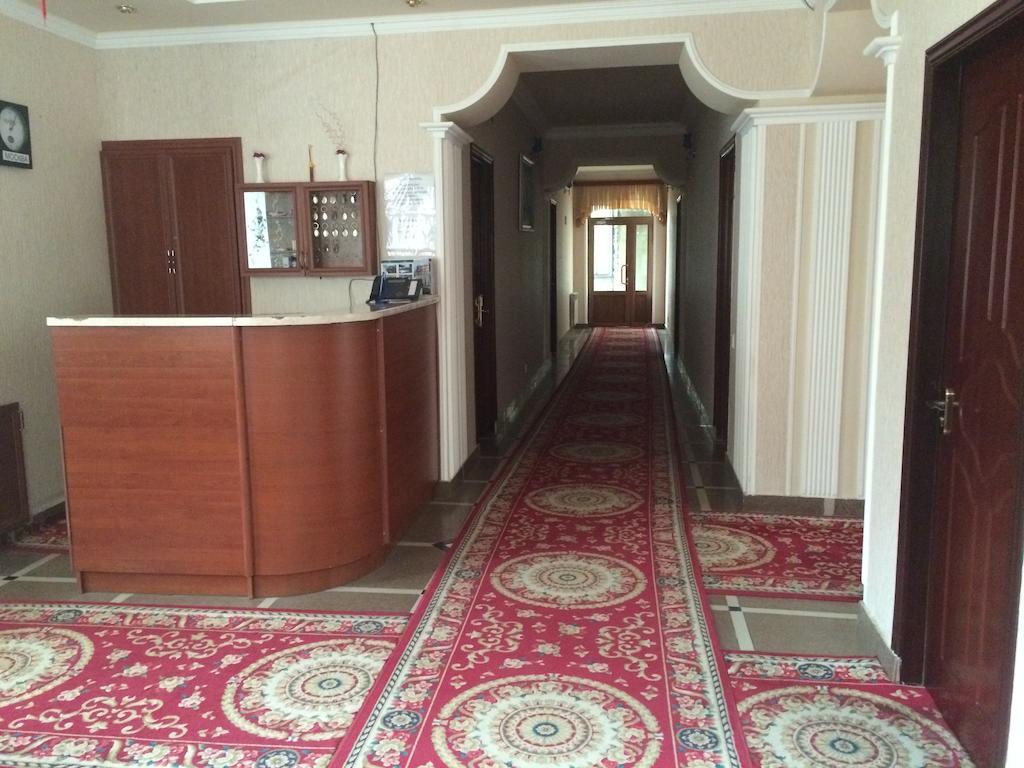 Nairi Hotel Jermuk Exterior photo
