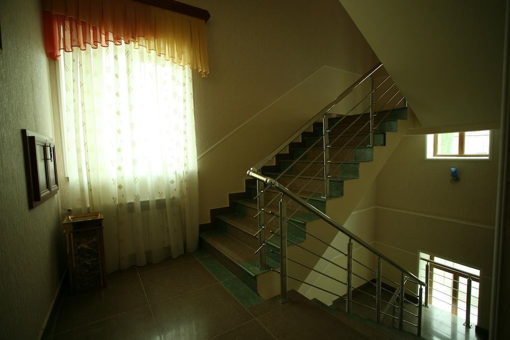 Nairi Hotel Jermuk Exterior photo
