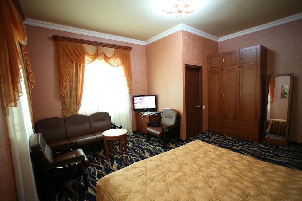 Nairi Hotel Jermuk Exterior photo