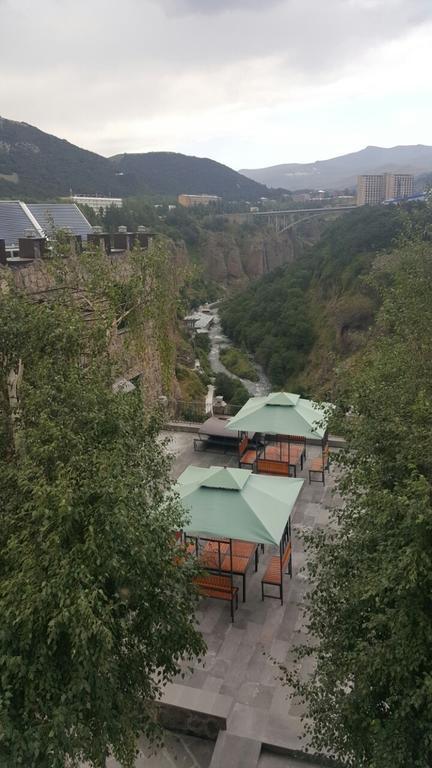 Nairi Hotel Jermuk Exterior photo