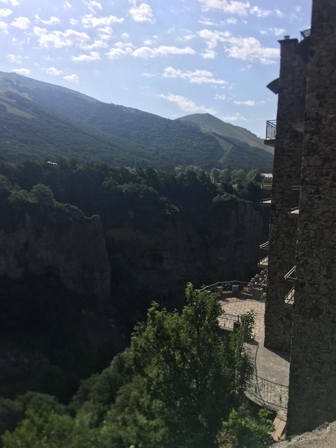 Nairi Hotel Jermuk Exterior photo